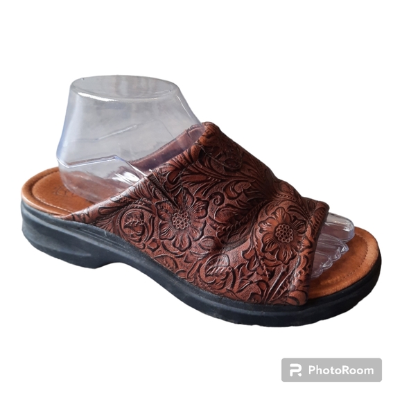 ariat bridgeport sandals